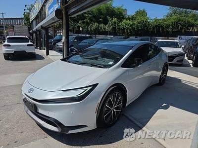 2023 Toyota Prius XLE - zdjęcie 1 z 25 - miniatura