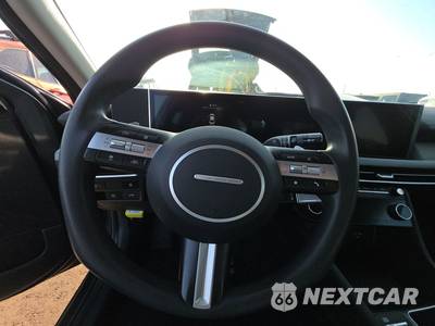 2025 Hyundai Sonata SEL - zdjęcie 10 z 28 - miniatura
