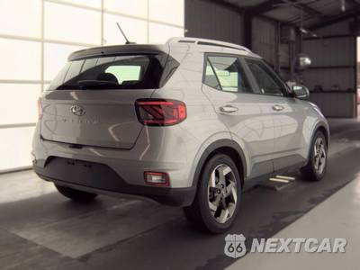 2025 Hyundai Venue SEL - zdjęcie 4 z 22 - miniatura