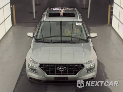 2025 Hyundai Venue SEL - zdjęcie 2 z 22 - miniatura