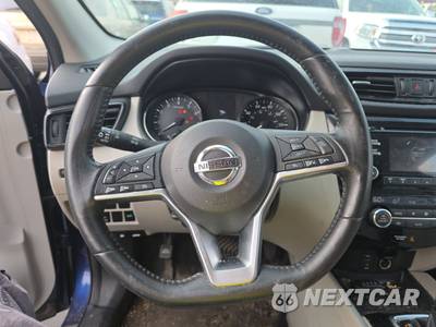 2017 Nissan Rogue Sport SV - zdjęcie 16 z 38 - miniatura