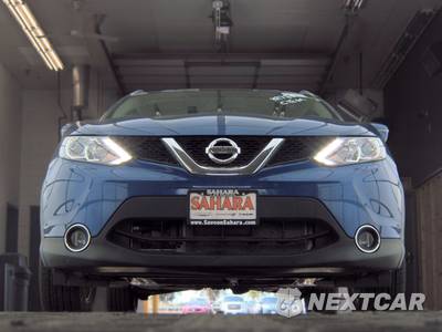 2017 Nissan Rogue Sport SV - zdjęcie 3 z 38 - miniatura