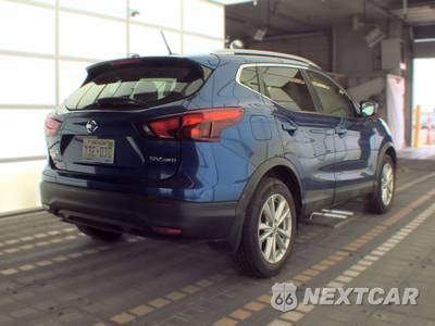 2017 Nissan Rogue Sport SV - zdjęcie 5 z 38 - miniatura