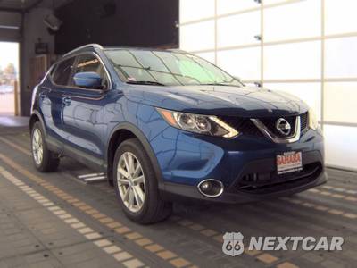 2017 Nissan Rogue Sport SV - zdjęcie 4 z 38 - miniatura