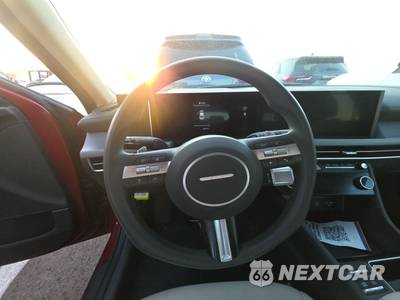 2025 Hyundai Sonata SEL - zdjęcie 10 z 31 - miniatura