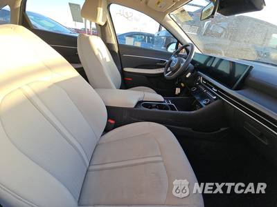 2025 Hyundai Sonata SEL - zdjęcie 8 z 26 - miniatura