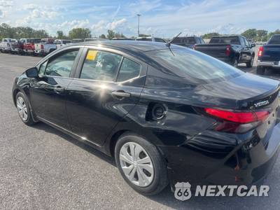 2020 Nissan Versa S - zdjęcie 7 z 12 - miniatura
