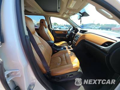2014 Chevrolet Traverse LTZ 1LZ - zdjęcie 8 z 32 - miniatura
