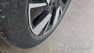 2025 Volkswagen Atlas Cross Sport 2.0T SE w/Technology - zdjęcie 22 z 34 - miniatura
