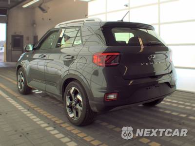 2025 Hyundai Venue SEL - zdjęcie 6 z 23 - miniatura