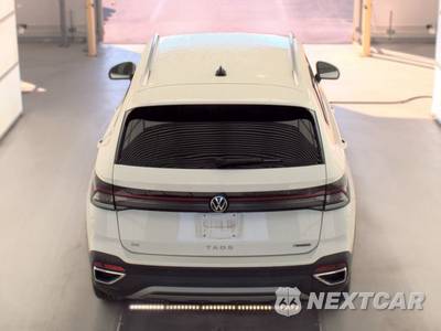 2025 Volkswagen Taos SE - zdjęcie 5 z 25 - miniatura