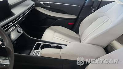 2025 Hyundai Sonata SEL - zdjęcie 22 z 36 - miniatura