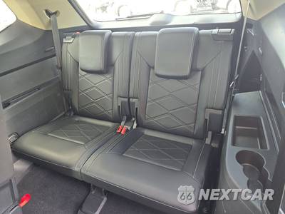 2025 Volkswagen Atlas 2.0T SE w/Technology - zdjęcie 14 z 23 - miniatura