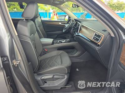 2025 Volkswagen Atlas 2.0T SE w/Technology - zdjęcie 8 z 23 - miniatura