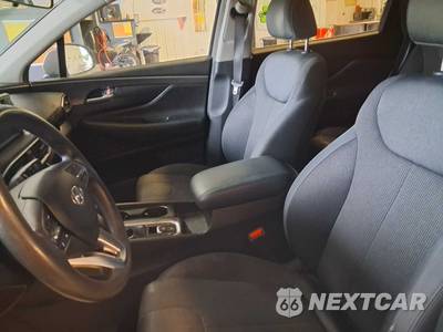 2019 Hyundai Santa Fe SE - zdjęcie 7 z 9 - miniatura
