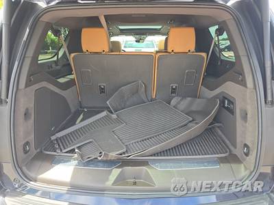 2025 Cadillac Escalade ESV Premium Luxury 1SB - zdjęcie 17 z 26 - miniatura