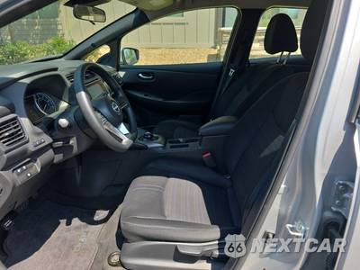 2025 Nissan LEAF S - zdjęcie 2 z 30 - miniatura