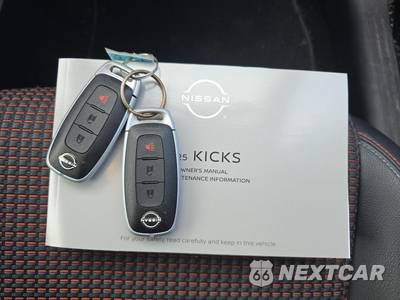 2025 Nissan Kicks SR - zdjęcie 2 z 26 - miniatura