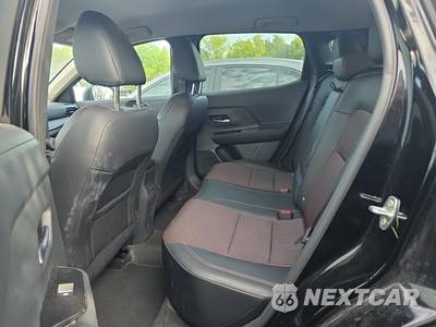 2025 Nissan Kicks SR - zdjęcie 18 z 26 - miniatura