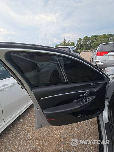 2025 Hyundai Sonata SEL - zdjęcie 12 z 14 - miniatura
