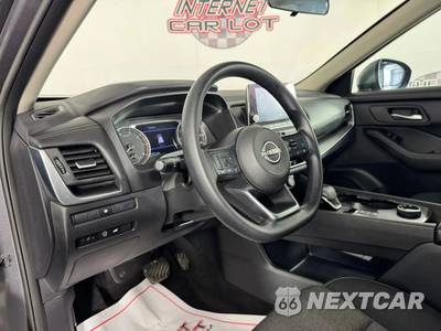 2024 Nissan Rogue SV - zdjęcie 10 z 46 - miniatura