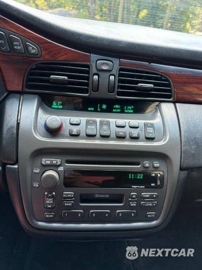 2000 Cadillac DeVille - zdjęcie 18 z 36 - miniatura