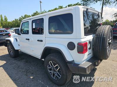 2026 Jeep Wrangler 4 Door Sahara - zdjęcie 6 z 17 - miniatura