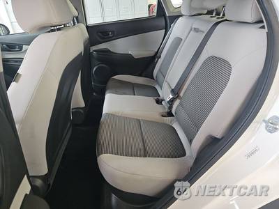 2023 Hyundai Kona SE - zdjęcie 13 z 30 - miniatura