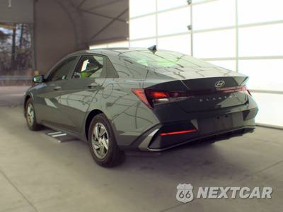 2025 Hyundai Elantra SE - zdjęcie 6 z 31 - miniatura