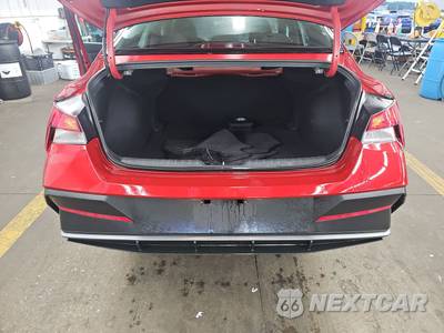 2025 Hyundai Elantra SEL Sport - zdjęcie 16 z 29 - miniatura
