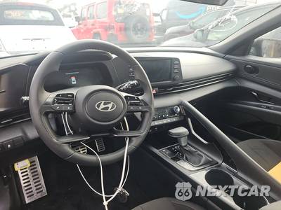 2026 Hyundai Elantra SEL Sport Premium - zdjęcie 11 z 38 - miniatura
