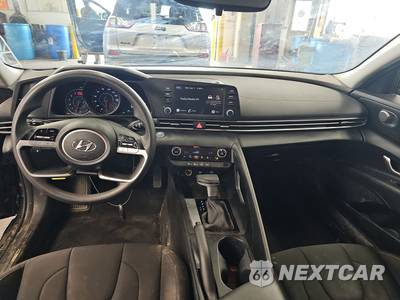 2023 Hyundai Elantra SEL - zdjęcie 11 z 44 - miniatura