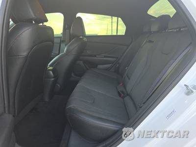 2023 Hyundai Elantra N Line - zdjęcie 13 z 23 - miniatura