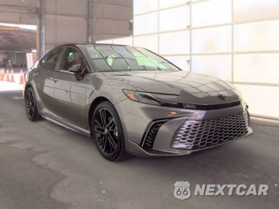 2026 Toyota Camry XSE - zdjęcie 3 z 20 - miniatura