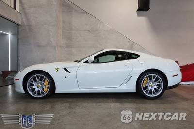 2011 Ferrari 599 GTB Fiorano Coupe - zdjęcie 2 z 50 - miniatura