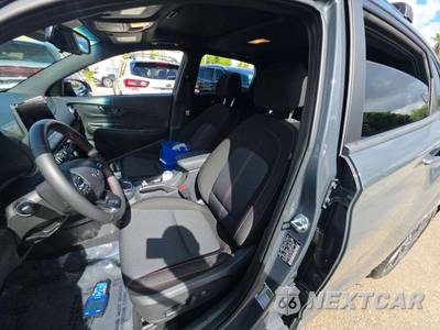 2023 Hyundai Kona N Line - zdjęcie 4 z 8 - miniatura
