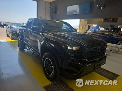 2024 Toyota Tacoma TRD Sport Crew Cab Medium Bed - zdjęcie 3 z 16 - miniatura