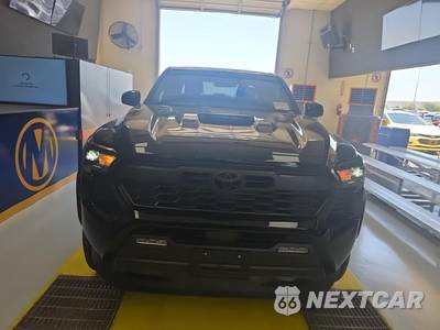 2024 Toyota Tacoma TRD Sport Crew Cab Medium Bed - zdjęcie 2 z 16 - miniatura