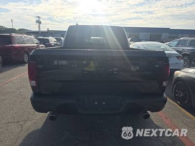 2015 Ram 1500 Sport Crew Cab Short Bed - zdjęcie 5 z 29 - miniatura