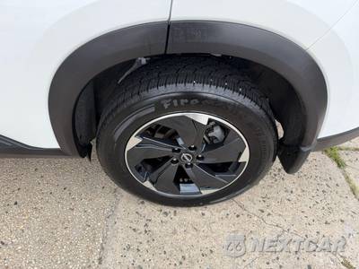 2025 Nissan Rogue SV - zdjęcie 46 z 51 - miniatura
