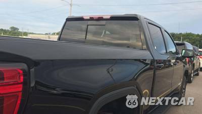2022 GMC Sierra 1500 AT4 Crew Cab Short Bed - zdjęcie 22 z 26 - miniatura