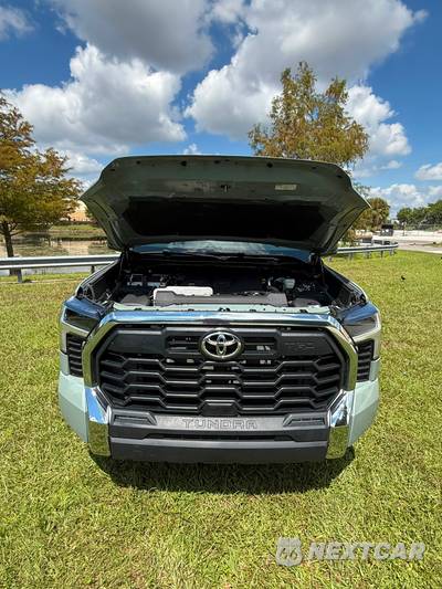 2025 Toyota Tundra SR5 Crew Cab Short Bed - zdjęcie 7 z 10 - miniatura