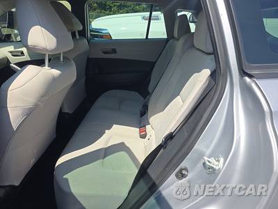 2024 Toyota Corolla Cross L - zdjęcie 13 z 35 - miniatura