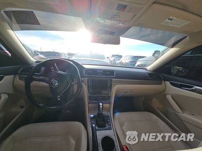 2018 Volkswagen Passat 2.0T SE - zdjęcie 11 z 29 - miniatura