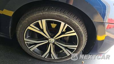 2021 Volkswagen Passat 2.0T SE - zdjęcie 51 z 63 - miniatura