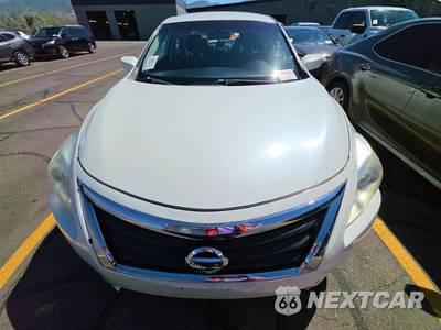 2015 Nissan Altima 2.5 S - zdjęcie 2 z 40 - miniatura