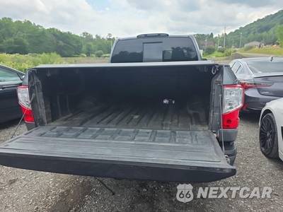 2017 Nissan TITAN SV Extended Cab Medium Bed - zdjęcie 19 z 21 - miniatura