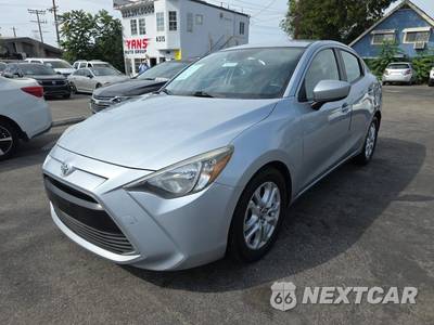 2018 Toyota Yaris iA Sedan - zdjęcie 1 z 26 - miniatura