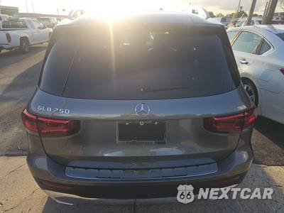 2021 Mercedes-Benz GLB 250 - zdjęcie 5 z 19 - miniatura