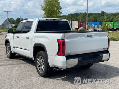 2025 Toyota Tundra i-FORCE MAX 1794 Edition Crew Cab Short Bed - zdjęcie 3 z 36 - miniatura